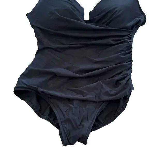 Miracle Suit Black Full Piece Sweetheart Neckline Modest Slimming Bathing Suit